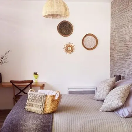 Bed & Breakfast Bel Canto - D'hotes Plateau De Sault 3*